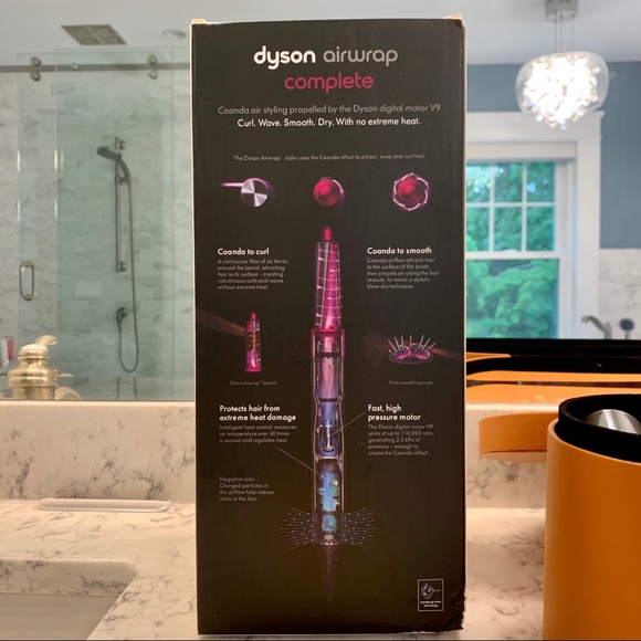 New Dyson Airwrap Complete - Picture 4 of 10